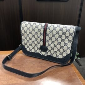 買取実績：オールドグッチ 001･066･0551 マイクロGG シェリーPVCショルダーバッグ