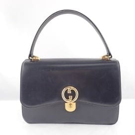 買取実績：オールドグッチ 1970年代 GGメタルロゴ フラップ付き ワンハンドルバッグ