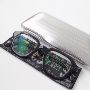 アイヴァン 317 208 120 SMOKE HORN MARBLE メガネ 最新の買取相場ご紹介