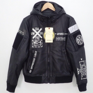 アヴィレックス 6191061 黒 LEATHER HOODIE HALO 最新の買取相場ご紹介