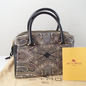 エトロ(ETRO)買取・売るなら今！買取相場を見る｜ブランド買取の