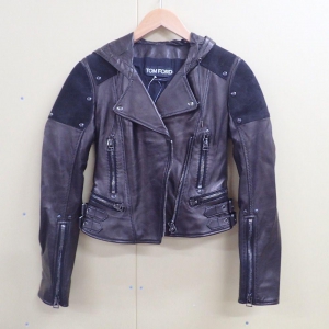 18AW GIL380 LEX194 黒 ラムレザー フード付きバイカージャケット/ライダースジャケット 最新の買取相場ご紹介