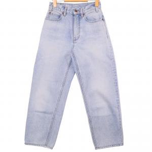 セリーヌ テーパード デニムパンツ 最新の買取相場ご紹介