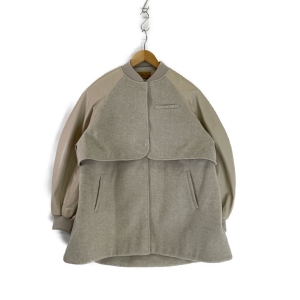 アメリ ベージュ UND LAYERED STADIUM JUMPER 最新の買取相場ご紹介