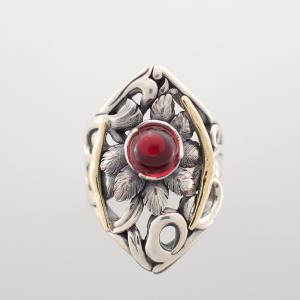 ブラッディマリー 2015年クリスマス限定 KERAH レッドアンバーリング 最新の買取相場ご紹介