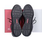 リーガルの買取強化中アイテムをご紹介。スニーカー革靴のイメージが強いブランドですがスニーカーなども販売しています。日本人の足に合う履きやすいスニーカーは人気があるため買取強化アイテムです。
