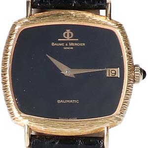 ボーム＆メルシエ18Kサファイアリューズスクエア手巻時計買取相場例です。