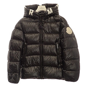 モンクレール(MONCLER)買取・売るなら今がおすすめ！買取相場を見る