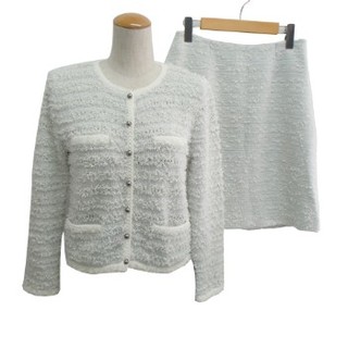 Pale Gray Tweed スーツ & 参考買取相場