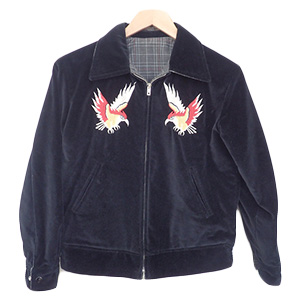 東洋エンタープライズ CL10142 鷹刺繍 スーベニアジャケット 買取相場例です