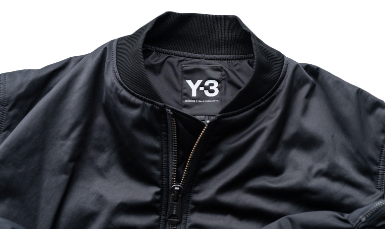 Y-3ロゴの人気が高騰