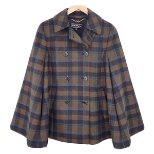 フェラガモ(Salvatore Ferragamo)洋服買取・売るなら今!買取相場を
