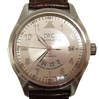 IWC スピットファイア UTC IW325112 自動巻き 買取相場例です