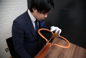 エコスタイル浜松入野店 鑑定士　百地 正志郎