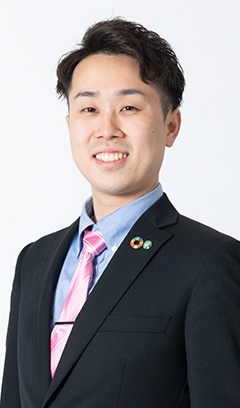 山本 泰成