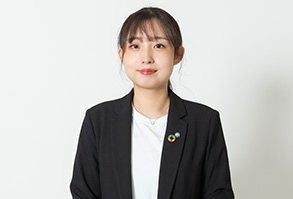 エコスタイル銀座本店 鑑定士　髙﨑 優衣