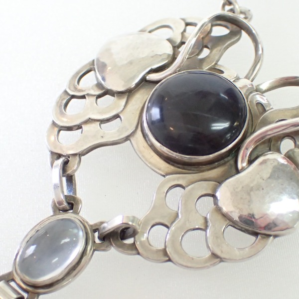 6月の誕生石 ムーンストーン 淡水パール 真珠 シトリンに込められた意味とは ブランド買取 エコスタイル