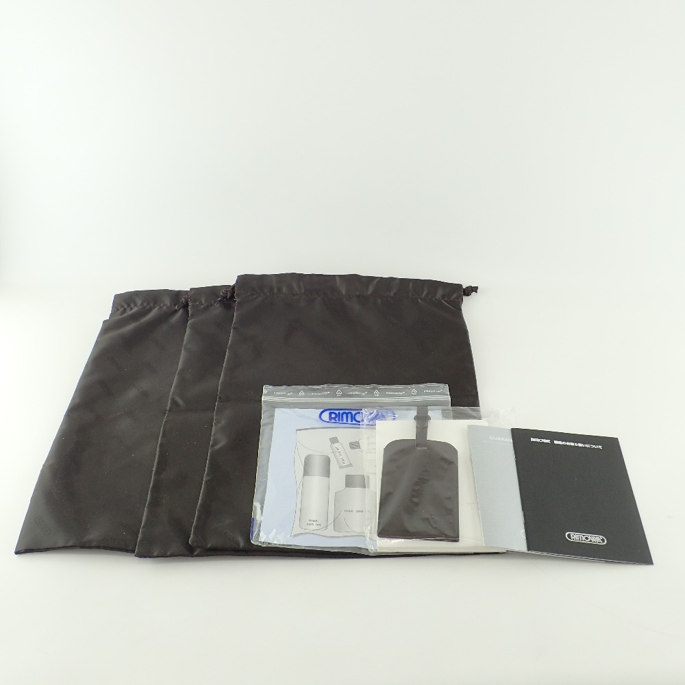 リモワの並行輸入品は国内正規品と違いはある?