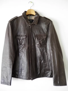 バーバリーのラムレザージャケットの買取実績です。