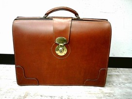 ホワイトハウスコックスのブライドルレザー　ダレスバッグの買取実績です。