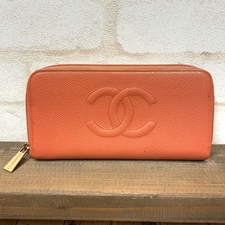 エコスタイル銀座本店で、シャネルの8番台のピンクのココマークのラウンドジップの長財布を買取ました。状態は若干の使用感がある中古品です。