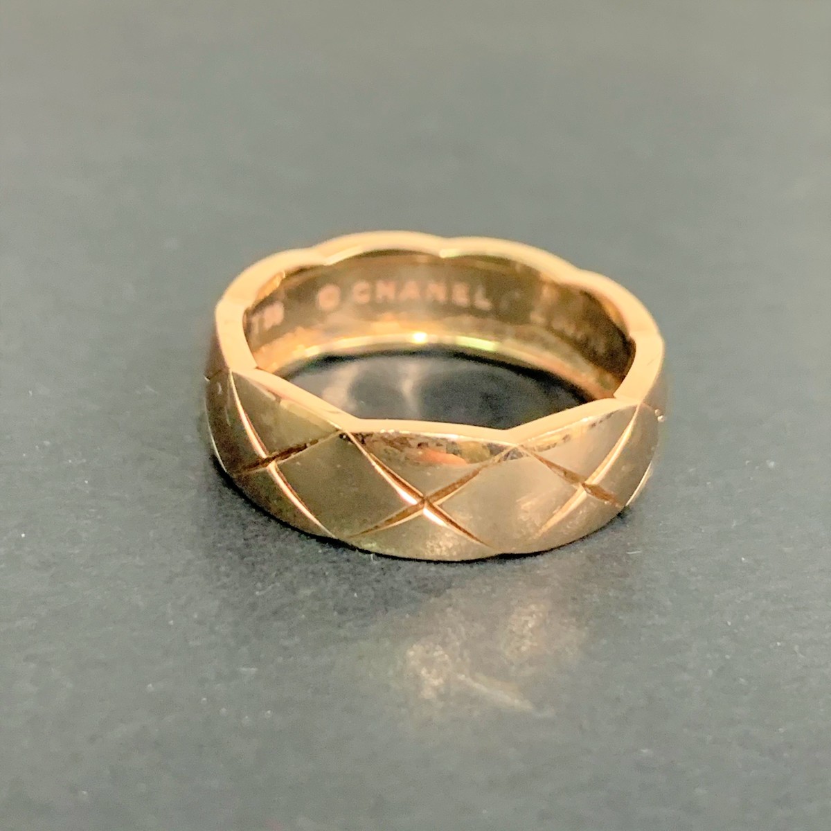 エコスタイル銀座本店で、AU750のイエローゴールドのココクラッシュコレクションのリングを買取ました。 買取価格・実績 2020年3月19日