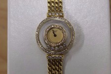 ショパール ハッピーダイヤ　2重ダイヤベゼル　腕時計 買取実績です。