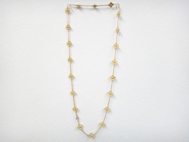 ヴァンクリーフ&アーペルのヴィンテージアルハンブラ 10Pネックレス×2の買取実績です。
