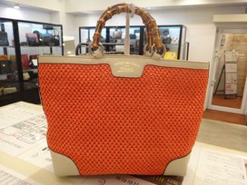 グッチのストロー×バンブー　ハンドバッグの買取実績です。