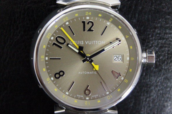 ルイヴィトンのランブールGMT　Q1132　文字盤サーブル　自動巻き腕時計の買取実績です。