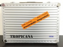 リモワのアルミニウム合金　トロピカーナ　2輪　キャリーケースの買取実績です。