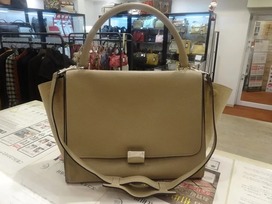 セリーヌのトラペーズ　2WAYバッグ　レザー×スエードの買取実績です。