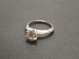 ティファニーの1.05ct　ダイヤモンド　リングの買取実績です。