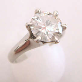 ティファニーの1.5ct　ダイヤモンドリングの買取実績です。