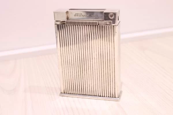 デュポンの卓上ライターの買取実績です。
