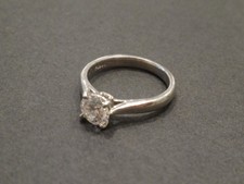 ダイヤモンド 0.7ct　リング 買取実績です。