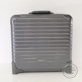 リモワのサルサデラックス　ビジネストローリー　25L　の買取実績です。