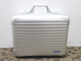 リモワのトパーズ　パイロットトローリーの買取実績です。
