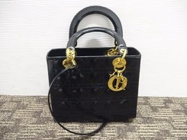 ディオールのレディディオール　ハンドバッグの買取実績です。