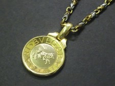 ブルガリ（bvlgari）のジュエリー ホロスコープネックレス買取なら銀座本店へ状態は通常使用感があるお品物です。