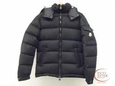 渋谷でモンクレール(MONCLER) モンジュネーブル ダウンJK をお買取り致しました。状態は通常使用による使用感がございます。