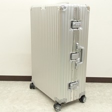 リモワ(RIMOWA)クラシックフライトをお買取り！渋谷店です。状態は使用感が無く、綺麗な状態です。