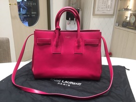 サンローランのサックドジュール　バッグの買取実績です。