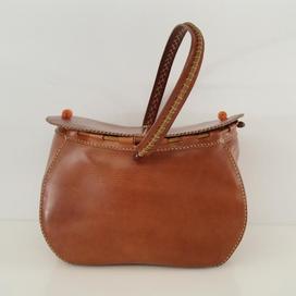 アンリークイールのPANIER(L) ハンドバッグの買取実績です。