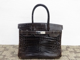 エルメスの□B　クロコダイル　バーキン30の買取実績です。