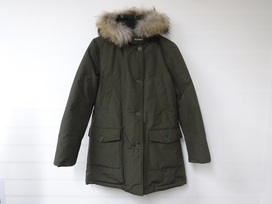 ウールリッチの旧型　アークティックパーカーの買取実績です。
