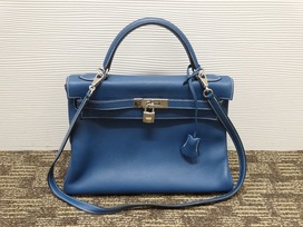エルメスのケリー32　ブルーガドリスの買取実績です。