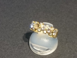 ダイヤモンドのダイヤモンド 1粒約0.14ct k18 リングの買取実績です。
