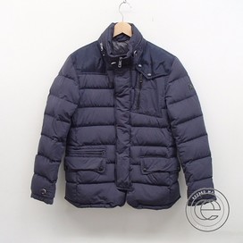 エトレゴのダウンジャケットの買取実績です。
