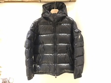 渋谷店ではモンクレール（MONCLER）を高価買取！状態は通常中古ランクになります。